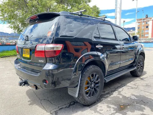 Toyota Fortuner 3.0 Sr5