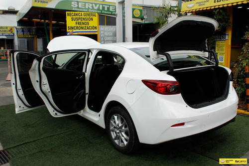 Mazda 3 2.0 Touring