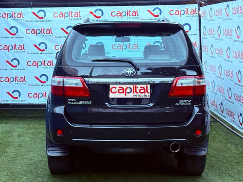 Toyota Hilux SW4 4.0 SRV 4X4 V6 24V GASOLINA 4P AUTOMÁTICO