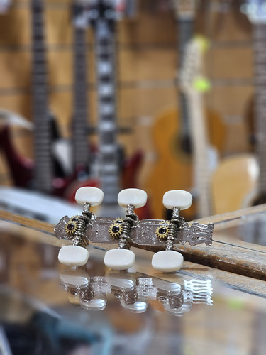 Clavijero O Clavijas De Guitarra Acustica / Electroacustica