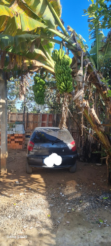 Casa Com 3 Quartos , Sala , Cozinha E Estrutura.
