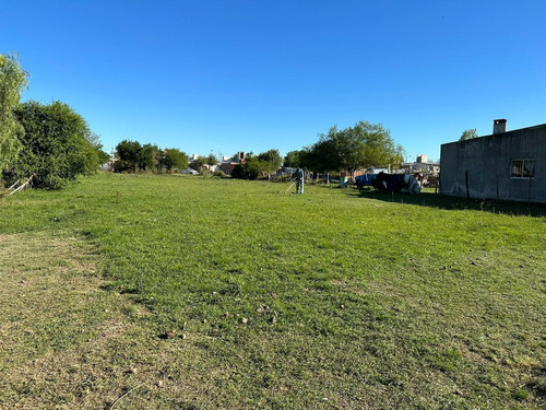 Imagen 3 de 8 de Lote 1600 M2. A Metros De Bv.pedro Jurado.