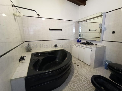 Se Vende Casa En Los Naranjos Del Cafetal Mls #24-22215