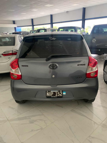 Toyota Etios 1.5 Xs