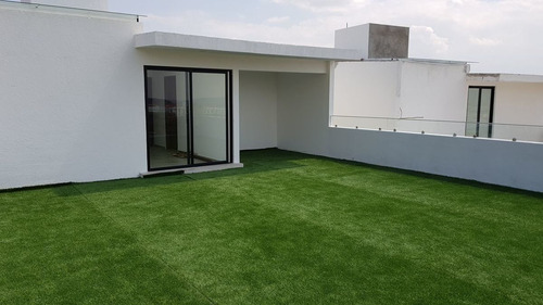 Hermosa Residencia En Real Del Bosque, 5 Recámaras, Roof Garden, Estudio, Jardín