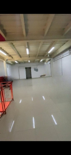 Local Comercial En Alquiler En Las Américas, Santo Domingo Este.