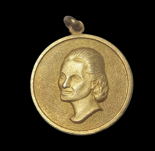 Medalla Eva Peron Al Relieve Bronce 36x31 Mm - 309