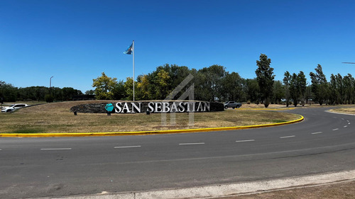 Casa  En Alquiler En San Sebastian, Escobar, G.b.a. Zona Norte