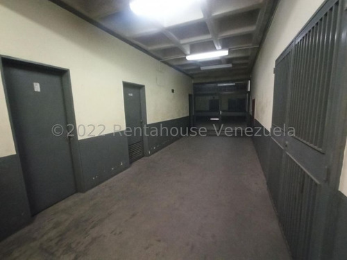 Imagen 6 de 13 de Catia #35166 Sj