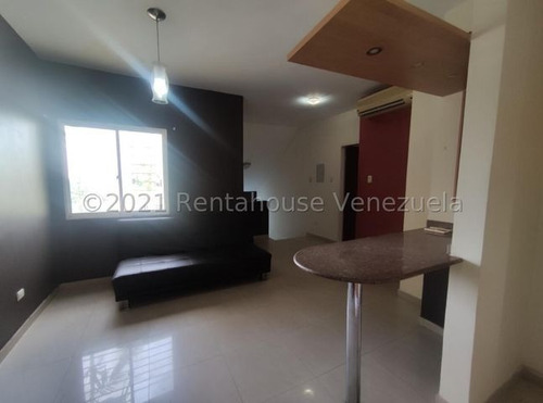Imagen 2 de 9 de Apartamento En Alquiler Res. Plaza Campo Av. Goajira Mls #22-3594 Nataly Mejia