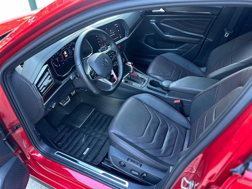 Volkswagen Vento gli 350 tsi dsg