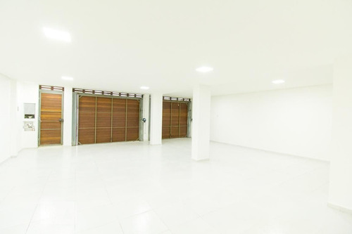 Imagem 7 de 14 de Vendo Casa Zn Sp 4dorm ,5vagas 324mts . Abaixo Preço 30%