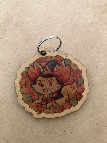 Imagen 6 de 9 de Llavero De Madera - Pokemon Halloween
