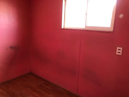 Excelente Casa De Dos Pisos En Comuna De La Cisterna!!!