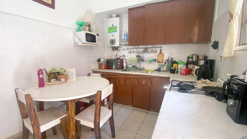 Edificio Corporativo, Multivivienda. Venta En Block - Florida
