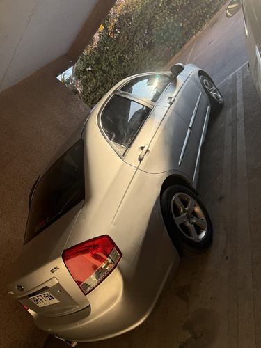 Kia Cerato 5D 1.6 Mec