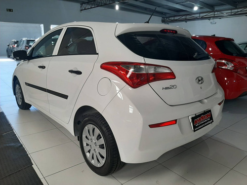 Hyundai Hb20 1.0 Comfort Plus 12v Flex 4p Manual