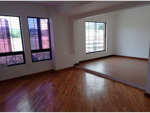 Imagen 9 de 18 de Mh Townhouse Valles De Camoruco
