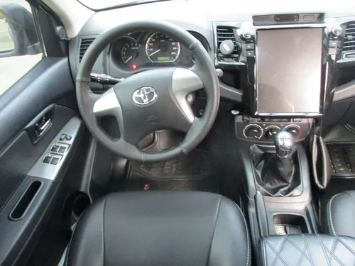 Toyota Fortuner Sr5 4x2 2700cc Mt Aa