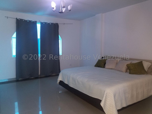 Imagen 4 de 12 de Townhouse En Venta En Villas De Aragua Maracay Aragua 22-24232 Irrr