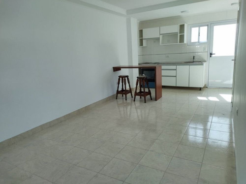 Imagen 3 de 30 de Zona San Juan. Venta Duplex 3 Ambientes.