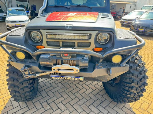 Troller T-4 4x4 2p 2004