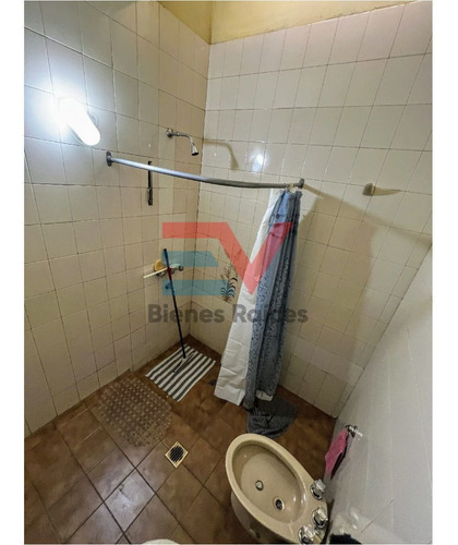 Imagen 11 de 15 de Venta. Gran Propiedad 8 Dormitorios En Centro De Cordoba Capital. 320 Mts Cubiertos 470 Mts Terreno