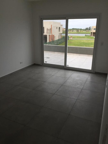 Imagen 5 de 6 de Casa En Venta En Vistas - Puertos