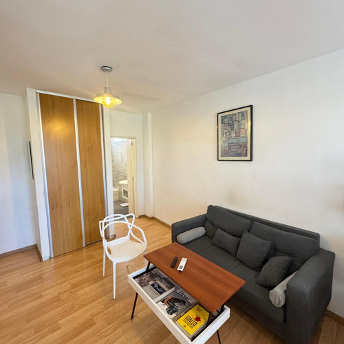 Departamento Monoambiente En Alquiler - 1 Baño - Villa Crespo