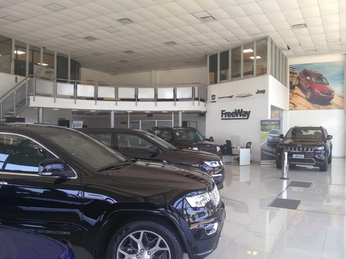 Imagen 18 de 21 de Jeep Commander Limited 2.0td At9 4x4 Retira Ya!!! Gp