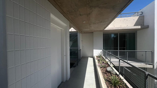 Alquiler Oficinas A Estrenar En Parque Leloir