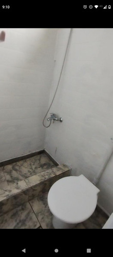 Casa En Venta - 2 Dormitorios 1 Baño - 200mts2 - Florencio Varela