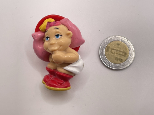 Bebe Bombero Mini Figura Original Kinder Sorpresa 4cm Altura (Usado)