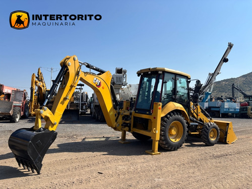 Retroexcavadora Cat 424