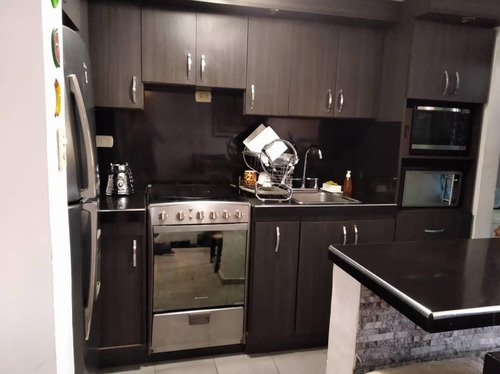 Imagen 7 de 12 de Apartamento En Venta Excelente Ubicacion Vigilancia Privada