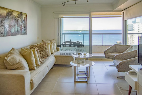 Hermoso Departamento En Venta Con Agradable Vista Al Mar