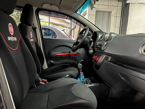 Imagem 9 de 15 de Fiat Uno 1.4 Sporting 8v