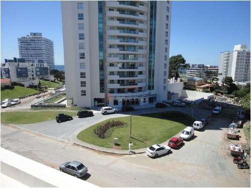 Imagen 11 de 30 de Venta De Apartamento En Punta Del Este, Brava