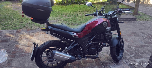 Imagen 9 de 16 de Benelli Leoncino 250 Con Accesorios Incluidos