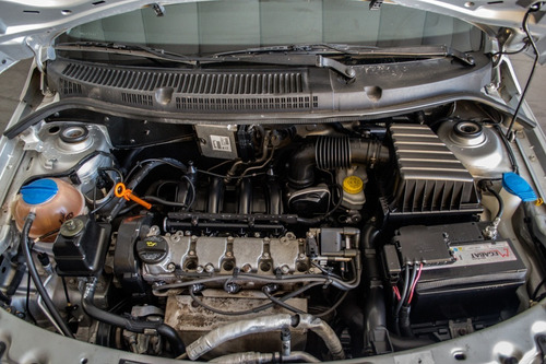Imagen 24 de 25 de Volkswagen Voyage 1.6 Highline Imotion
