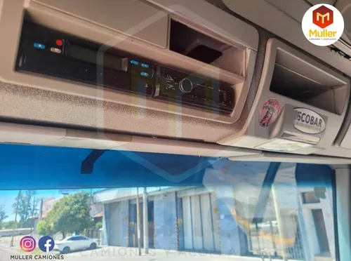 Iveco Cursor 330 Modelo 2016