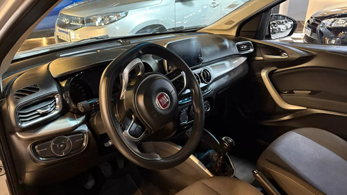 Fiat Argo 1.8 Precision