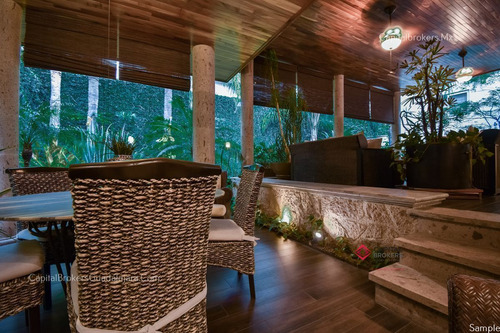 Casa De Lujo En Venta O Renta En Providencia
