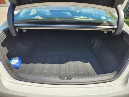 Imagen 16 de 20 de Hyundai Sonata Hev Premium Hev 2.0 Premium