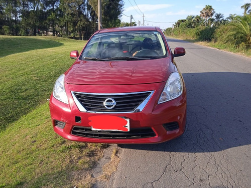 Nissan Versa 1.6 Advance