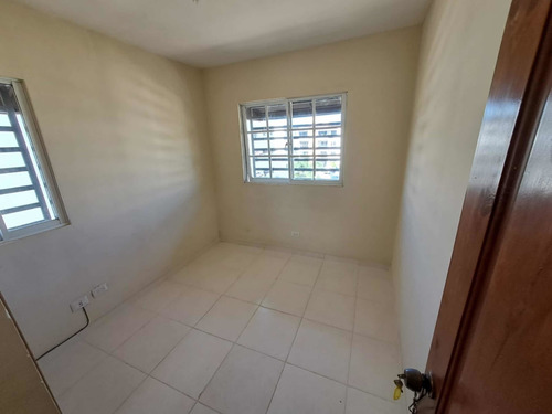 Imagen 7 de 25 de Apartamento En Venta, Res. San Isidro Labrador