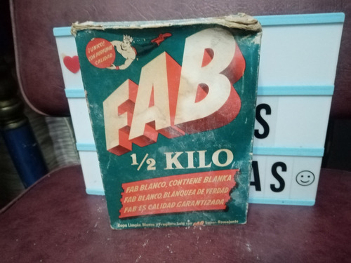 Antigua Caja De  Detergente Fab 