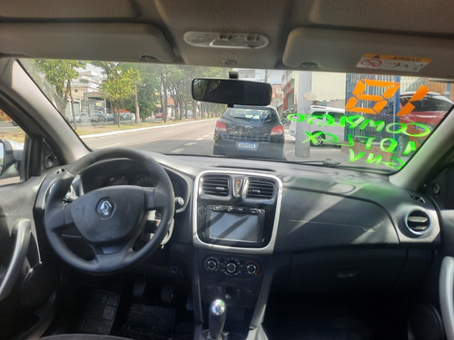 Imagem 10 de 11 de Renault Sandero 2018 1.0 12v Expression Sce 5p