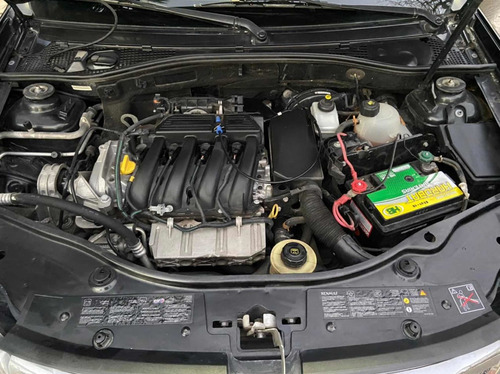 Imagen 6 de 11 de Renault Duster 1.6 4x2 Confort 110cv 2013