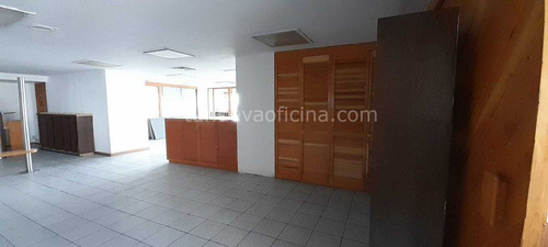 Oficina De 132m2 Acondicionada En Renta En Torre Corporativa En Col. Juarez,cdmx